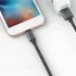 Extra robustes 1-Meter Lightning iPhone Schnelllade- und USB-Datenkabel