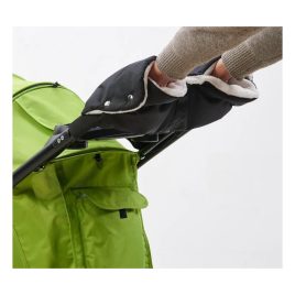 Warme Winterhandschuhe für den Kinderwagen