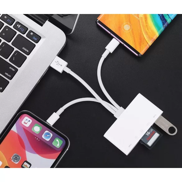 Multifunktionales Kartenlesegerät mit drei USB-Datenkabeln