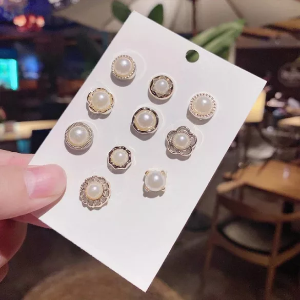 Elegantes Broschen- und Anstecknadel-Set