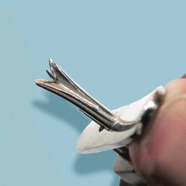 Perlenfädel- und Häkelhilfe