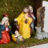 Weihnachtliche Tischdekoration mit Krippe (Keramik und Holz)