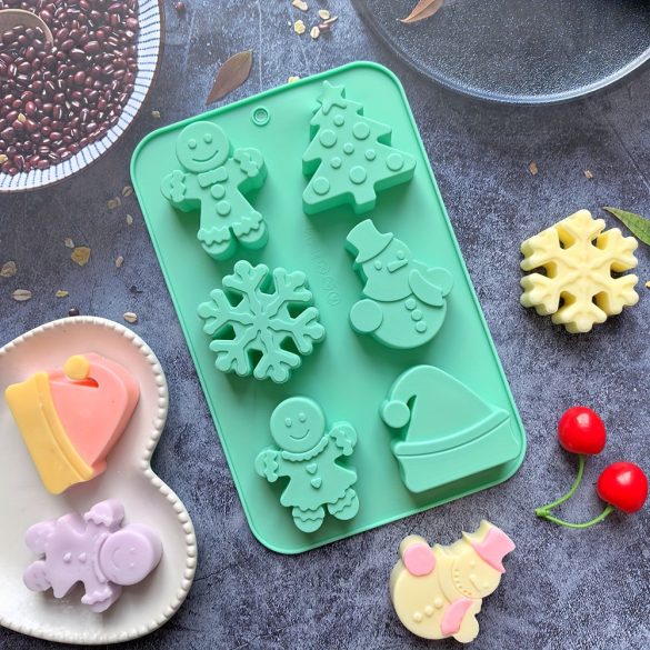 1 Stk. Weihnachts-Silikonbackform - Schneemann, Schneeflocke und Nikolausmütze Form