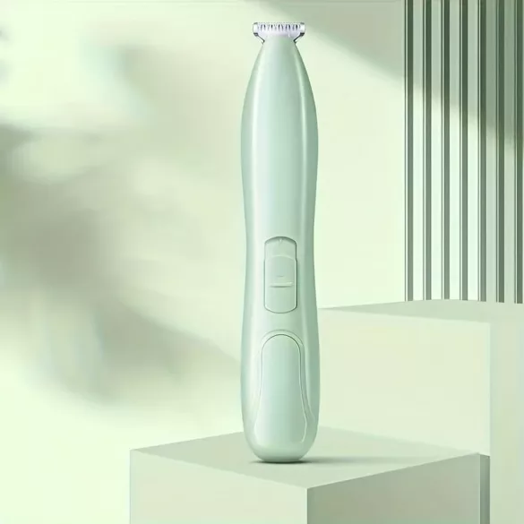 Elektrischer Haustiertrimmer mit breiter Klinge