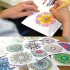 16-teiliges Mandala-Punktier-Set mit Acrylstäben, Stift und 3 Malschablonen