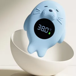   Junge Bade-Thermometer - Digitales Schwimmendes Sicherheits-Badewannen-Thermometer