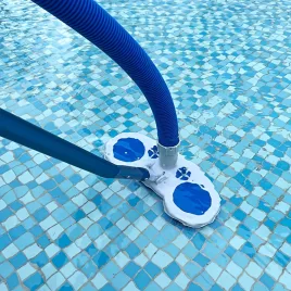   Pool-Vakuumkopf mit Entlüftungsventil, langlebiger Kunststoff, in Weiß, für effektive Poolreinigung.