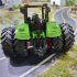 Acht-Rad-Spielzeugtraktor