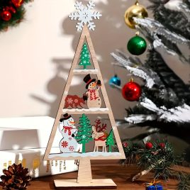   3D Weihnachtsbaum Holzornamente mit Weihnachtsmann, Schneemann, Rentier und festlichen Elementen