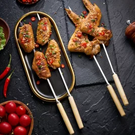 5 Stück Grillspieße mit Holzgriff