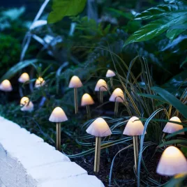 Pilzförmige Garten-LED-Lampe