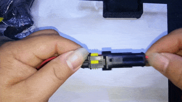 352 db -os Elektromos Csatlakozó Készlet